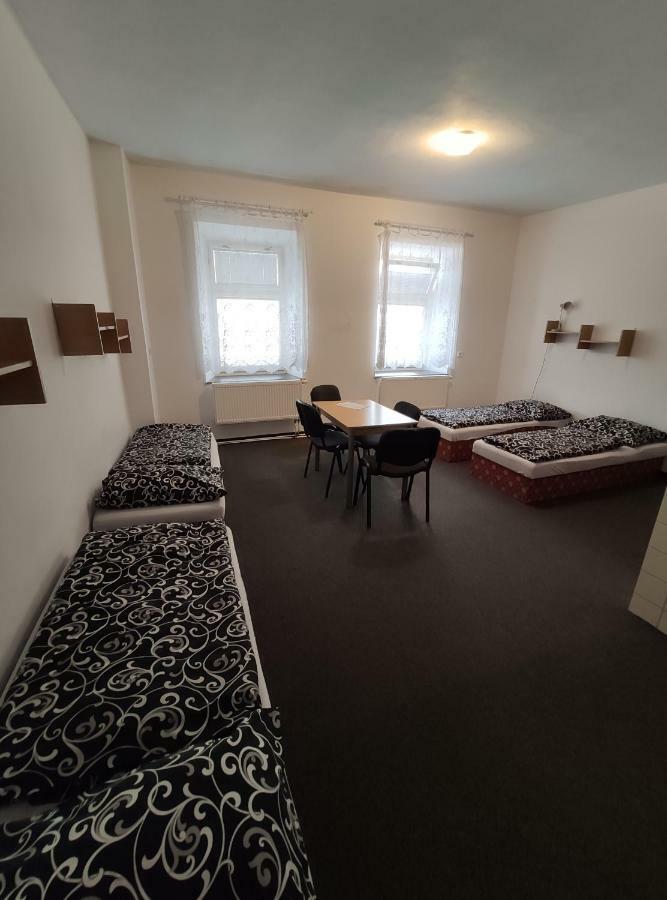 Hostel Kasperske Hory Exteriör bild