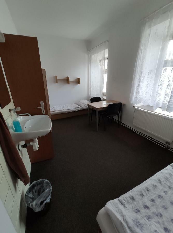 Hostel Kasperske Hory Exteriör bild