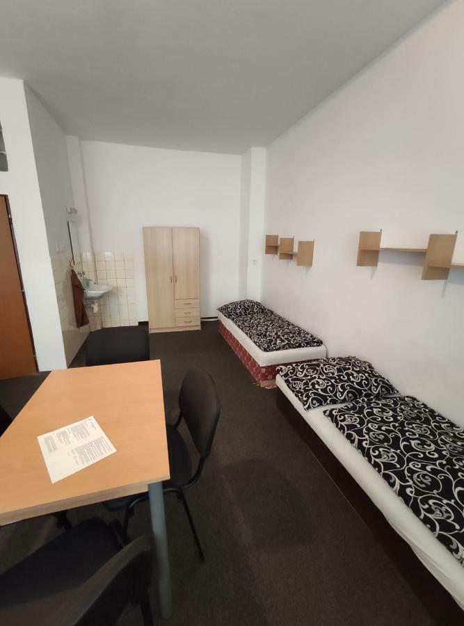 Hostel Kasperske Hory Exteriör bild