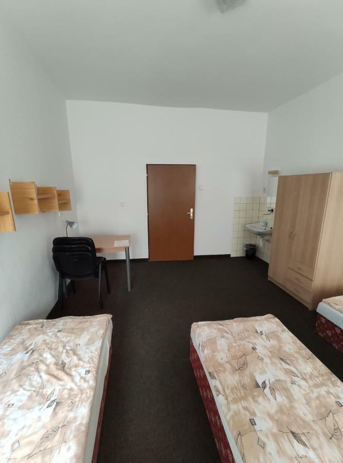 Hostel Kasperske Hory Exteriör bild
